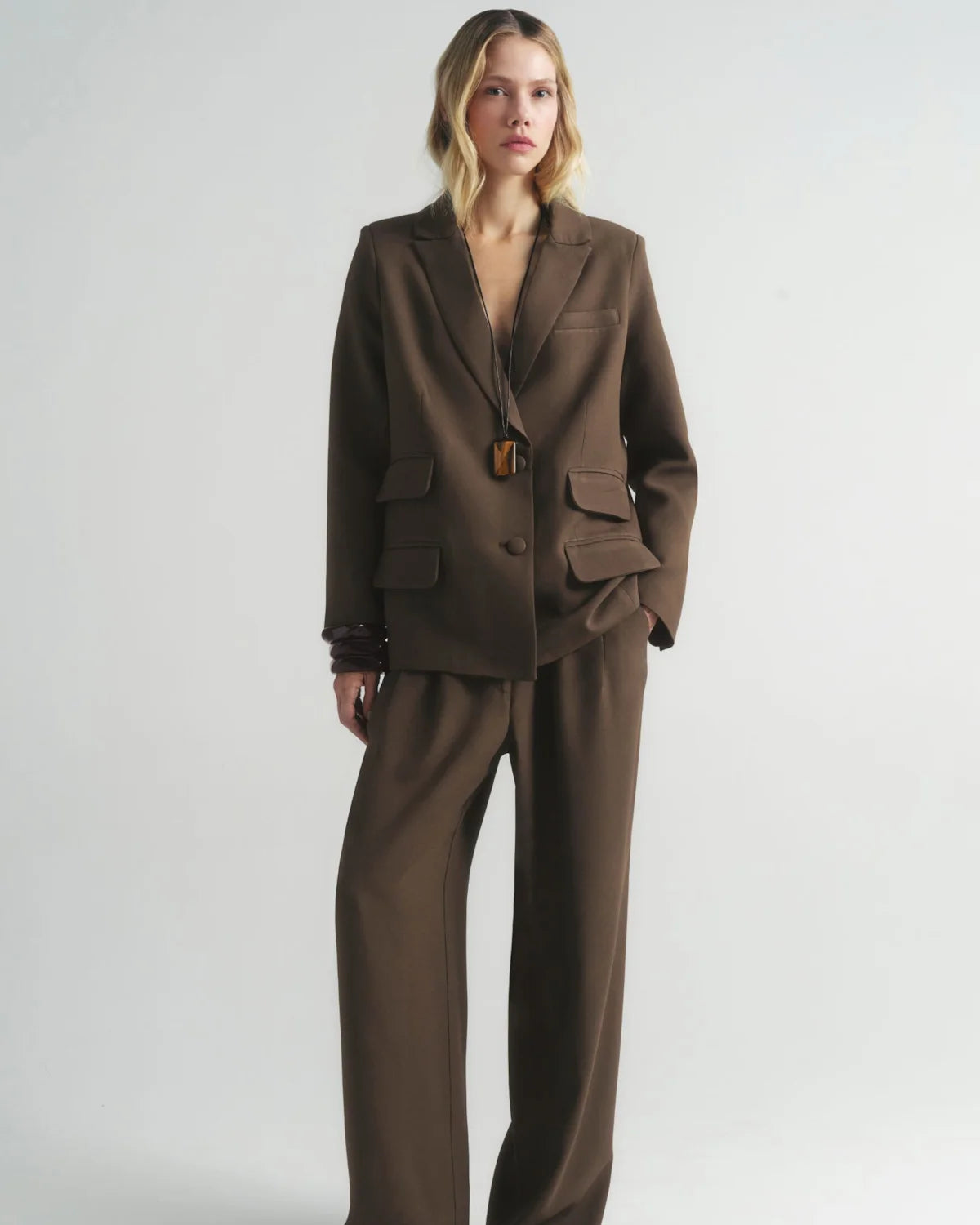 Blazer Alfaiataria Special Edition Crepe Patou Marrom Dark CAMYS