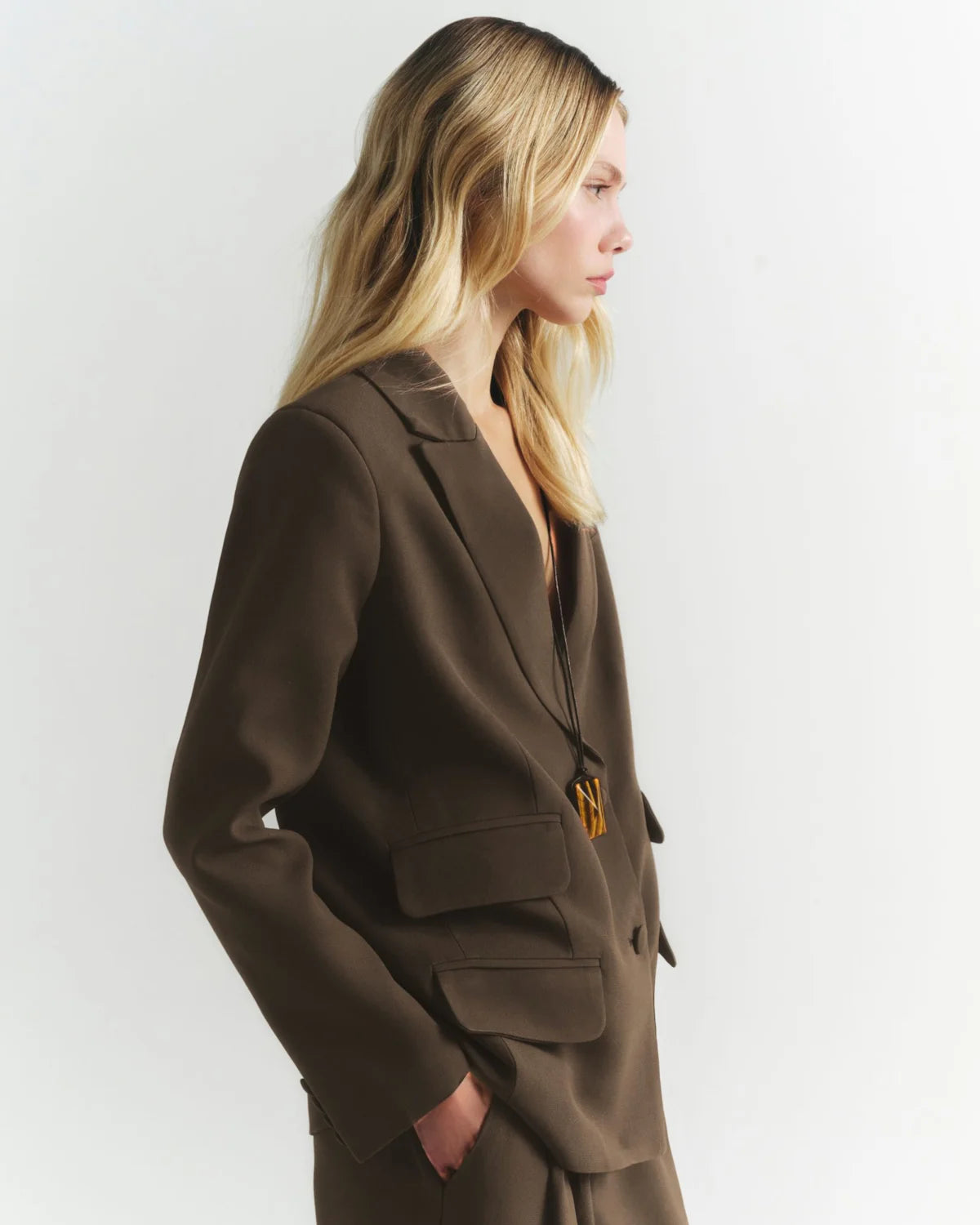 Blazer Alfaiataria Special Edition Crepe Patou Marrom Dark CAMYS