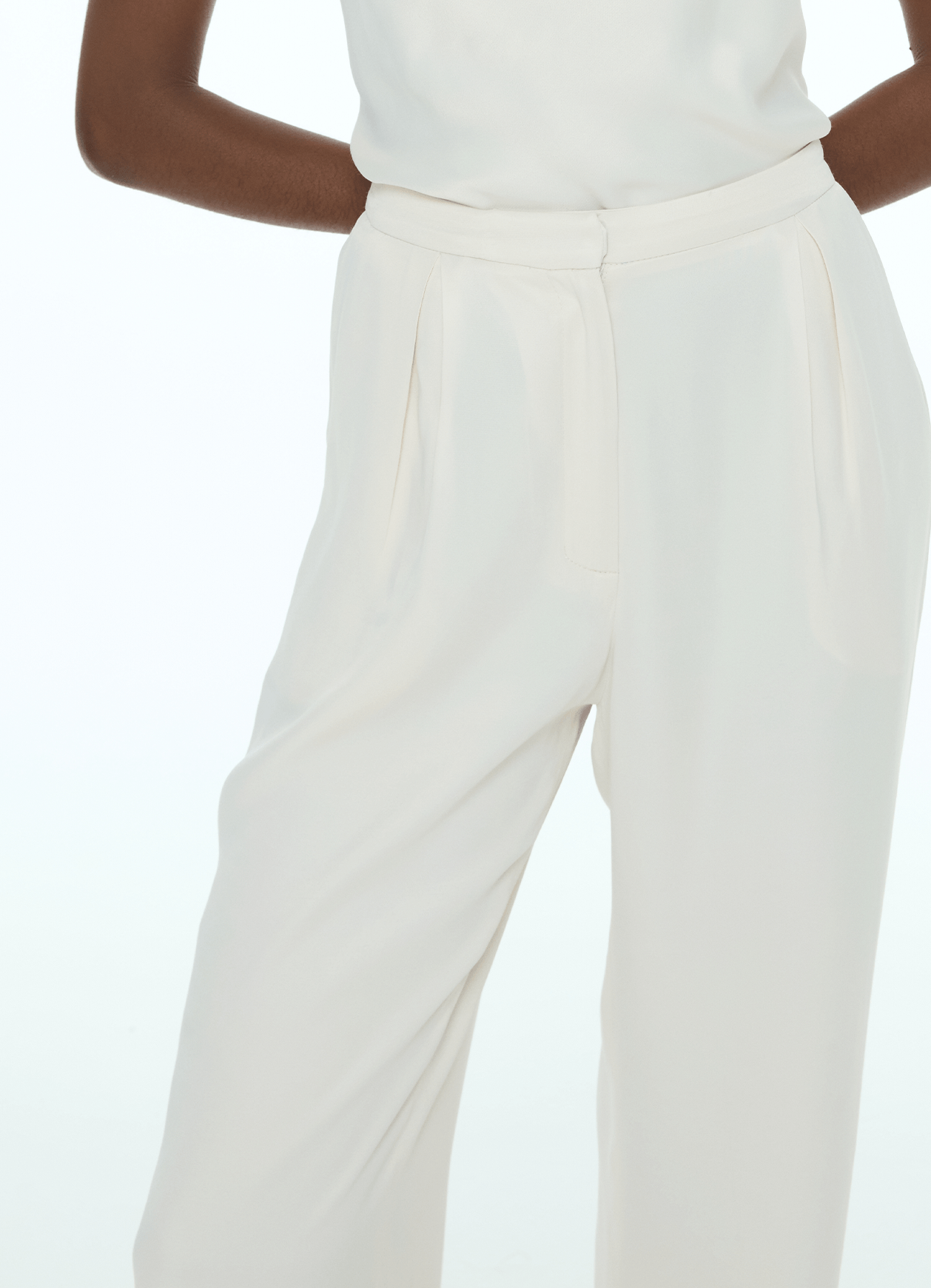 Calça Georgina Off White Carol Bassi
