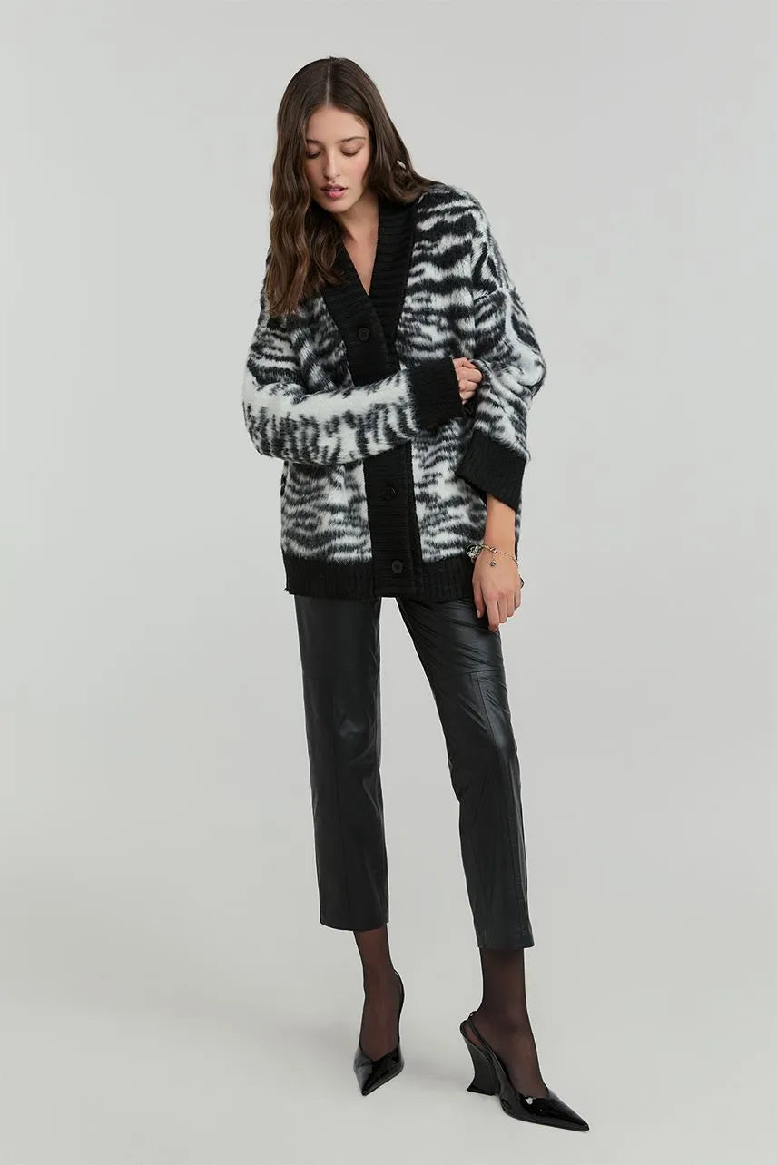 Casaco Tricot Luciana - Est Zebra NV