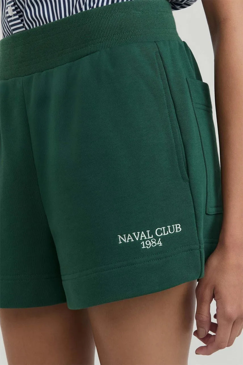 Short Lilian NV