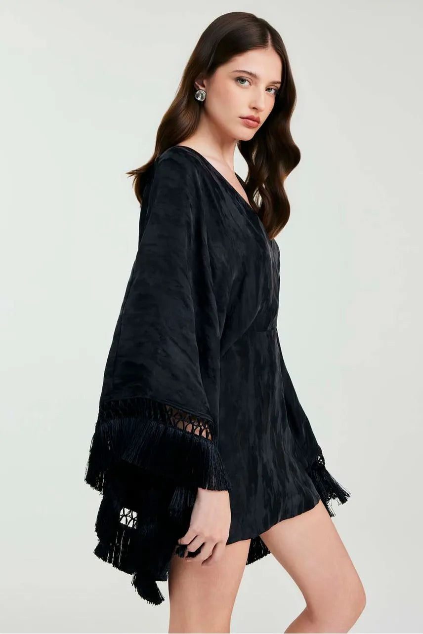 Vestido Curto Cris - Preto NV
