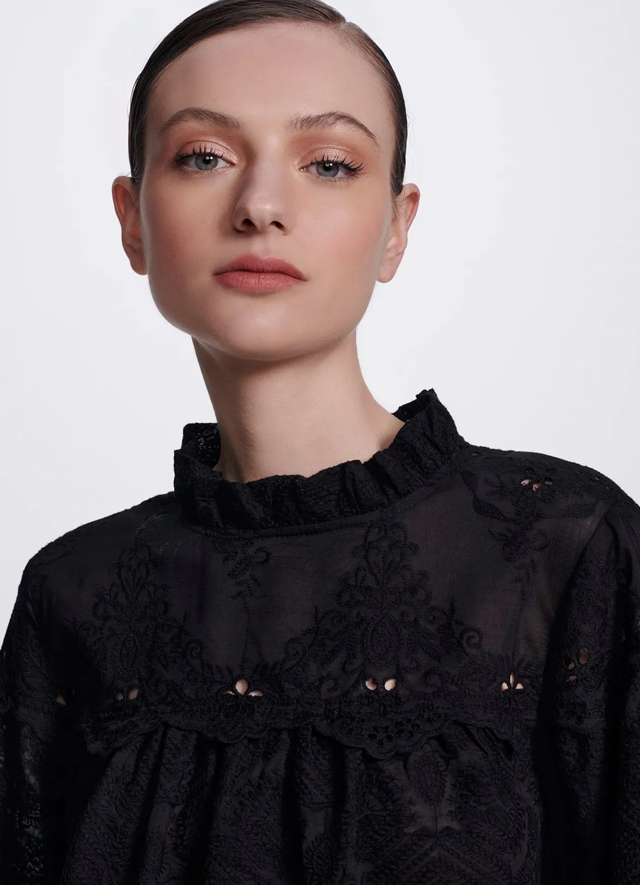 Blusa Dina Black Carol Bassi
