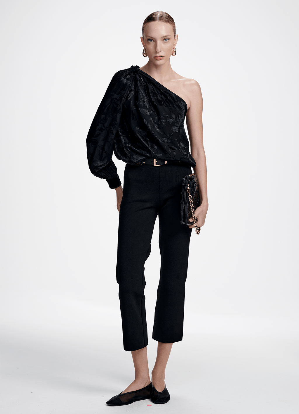 Blusa Isis Preto Carol Bassi