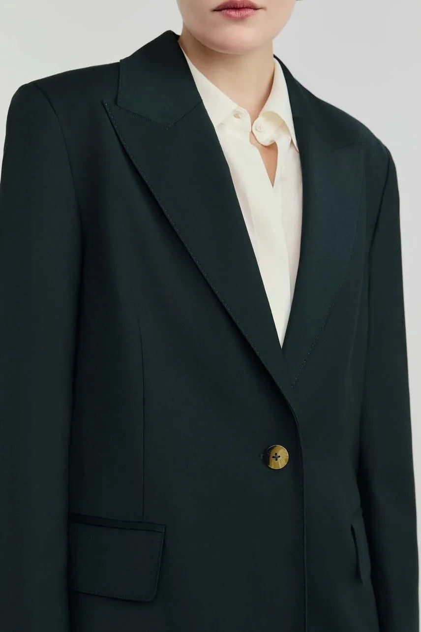 Blazer Nine NV