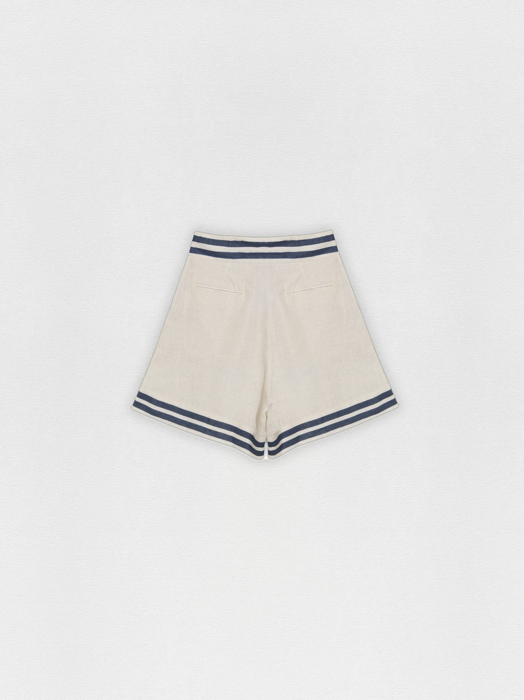 SHORTS LINHO SARDINHA YUKIO