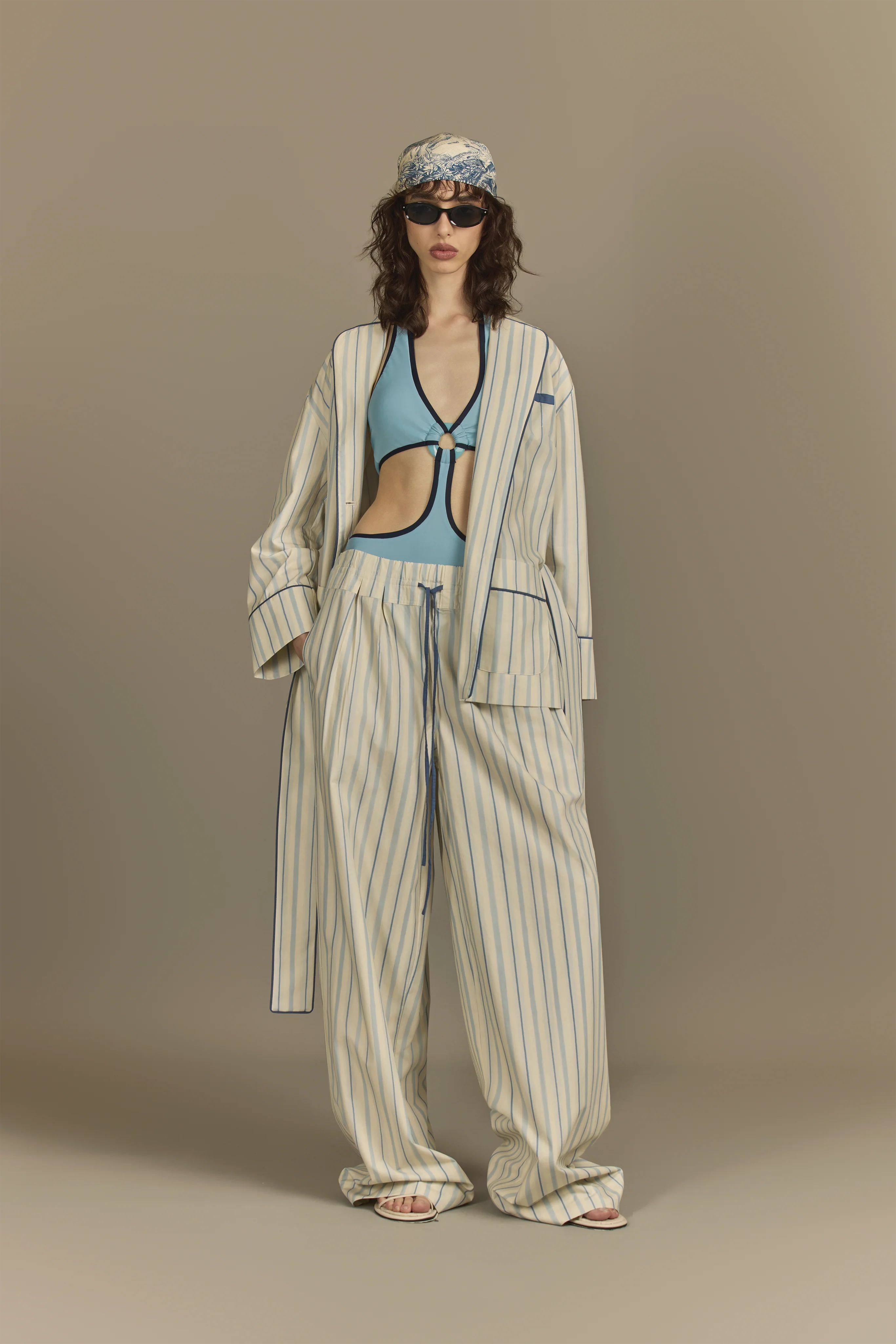 CONJUNTO PIJAMA TRICOLINE LISTRAS AZUL YUKIO