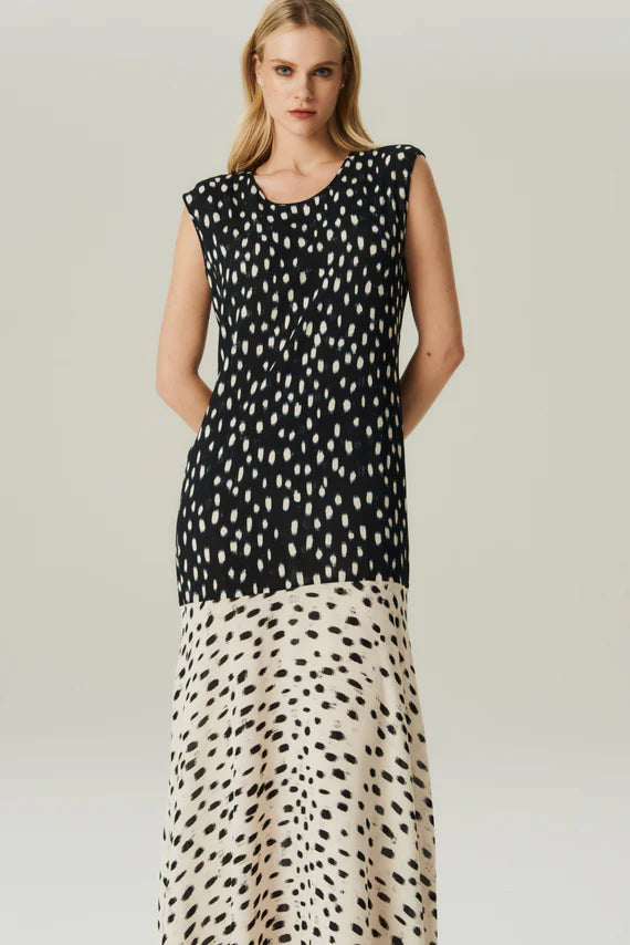 VESTIDO MID GGT PRETO OFF WHITE HOOD MOOD