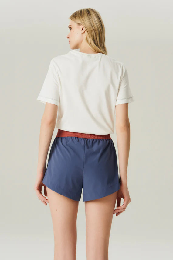 T-SHIRT RUNNING CLUB OFF WHITE HOODMOOD