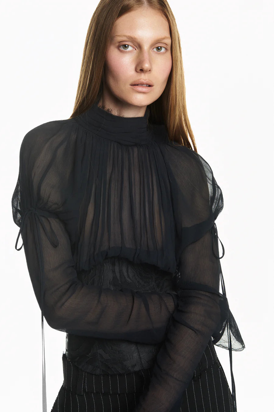 BLUSA MANGA LONGA FRENTE DRAPEADA CHIFFON COM CORSET DE JACQUARD PRETO TIG