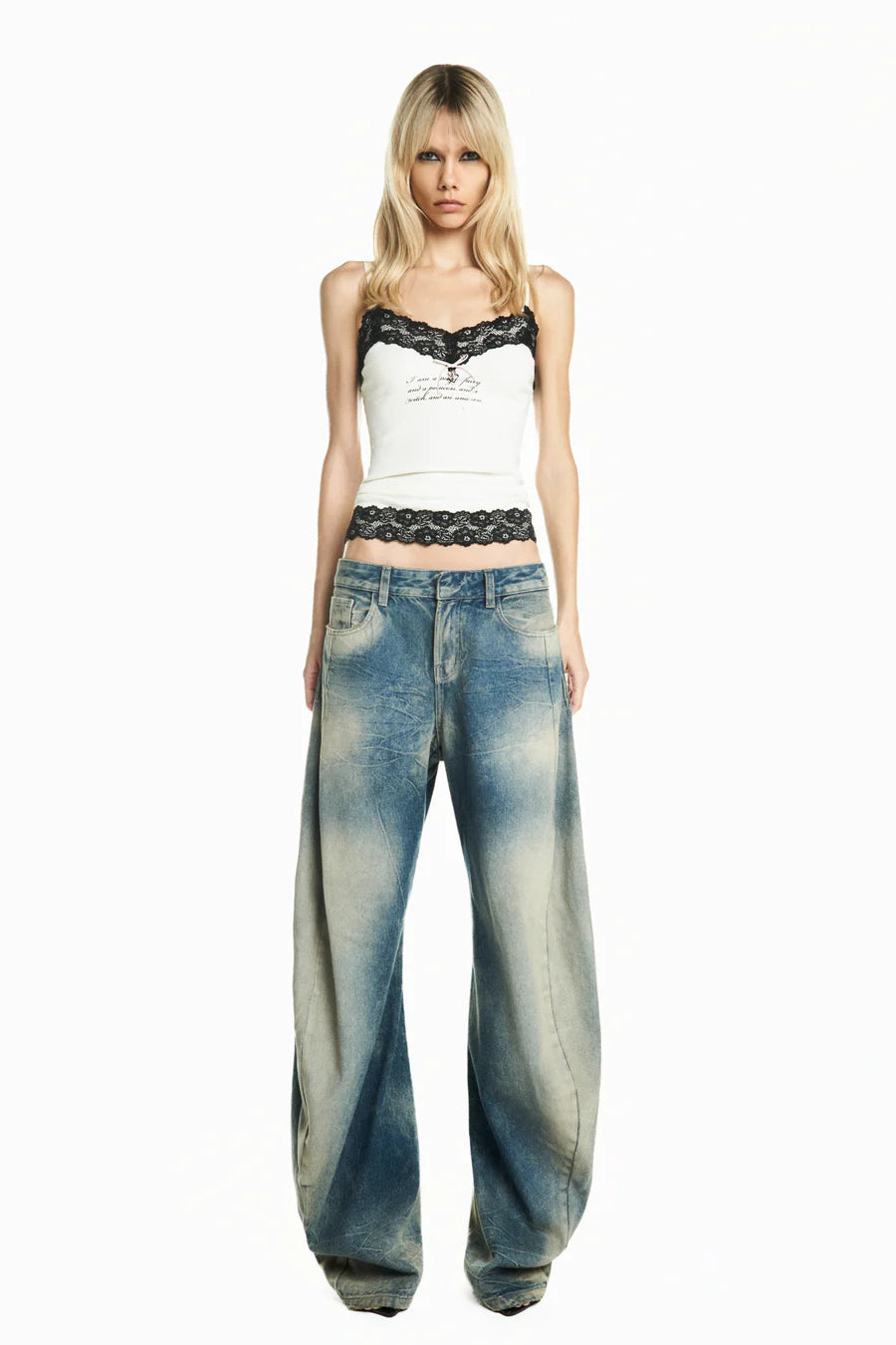 REGATA MALHA OFF WHITE RENDA PRETA MAGIC FAIRY TIG