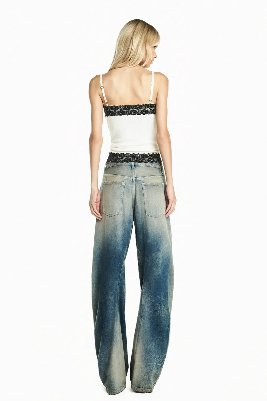 REGATA MALHA OFF WHITE RENDA PRETA MAGIC FAIRY TIG