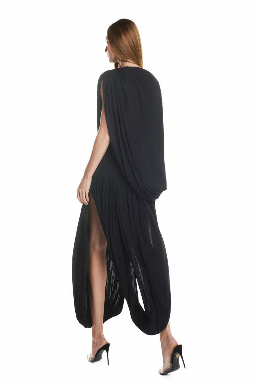 VESTIDO LONGO CAPA SOBREPOSTA SAIA TORCIDA MALHA PRETO TIG